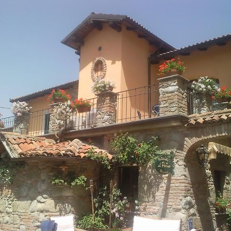 Hotel Il Portico Carrosio Exterior foto