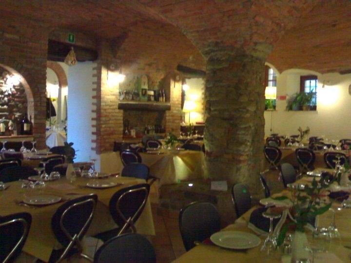 Hotel Il Portico Carrosio Exterior foto