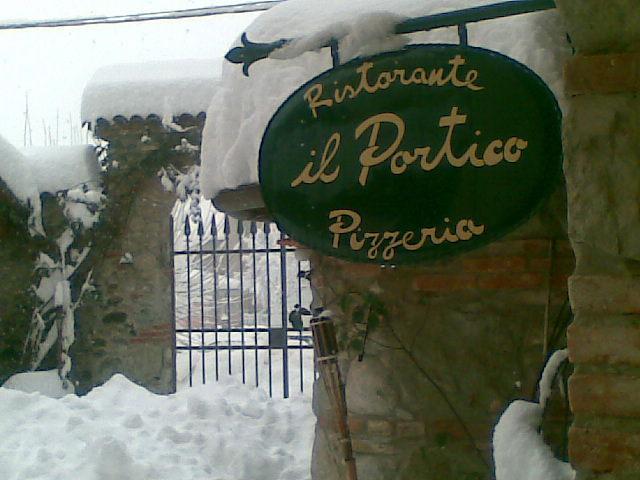 Hotel Il Portico Carrosio Exterior foto