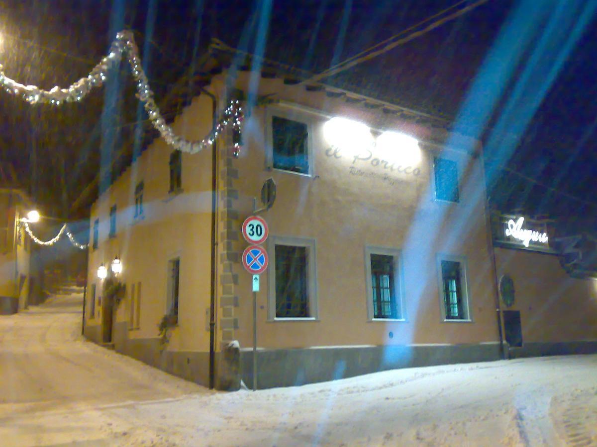 Hotel Il Portico Carrosio Exterior foto